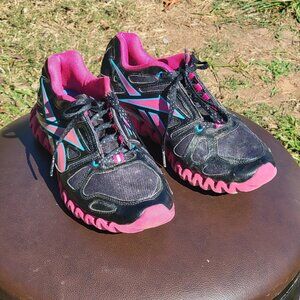 Reebok Premier Women Size 6 M Pink Hiking Mesh 023501811